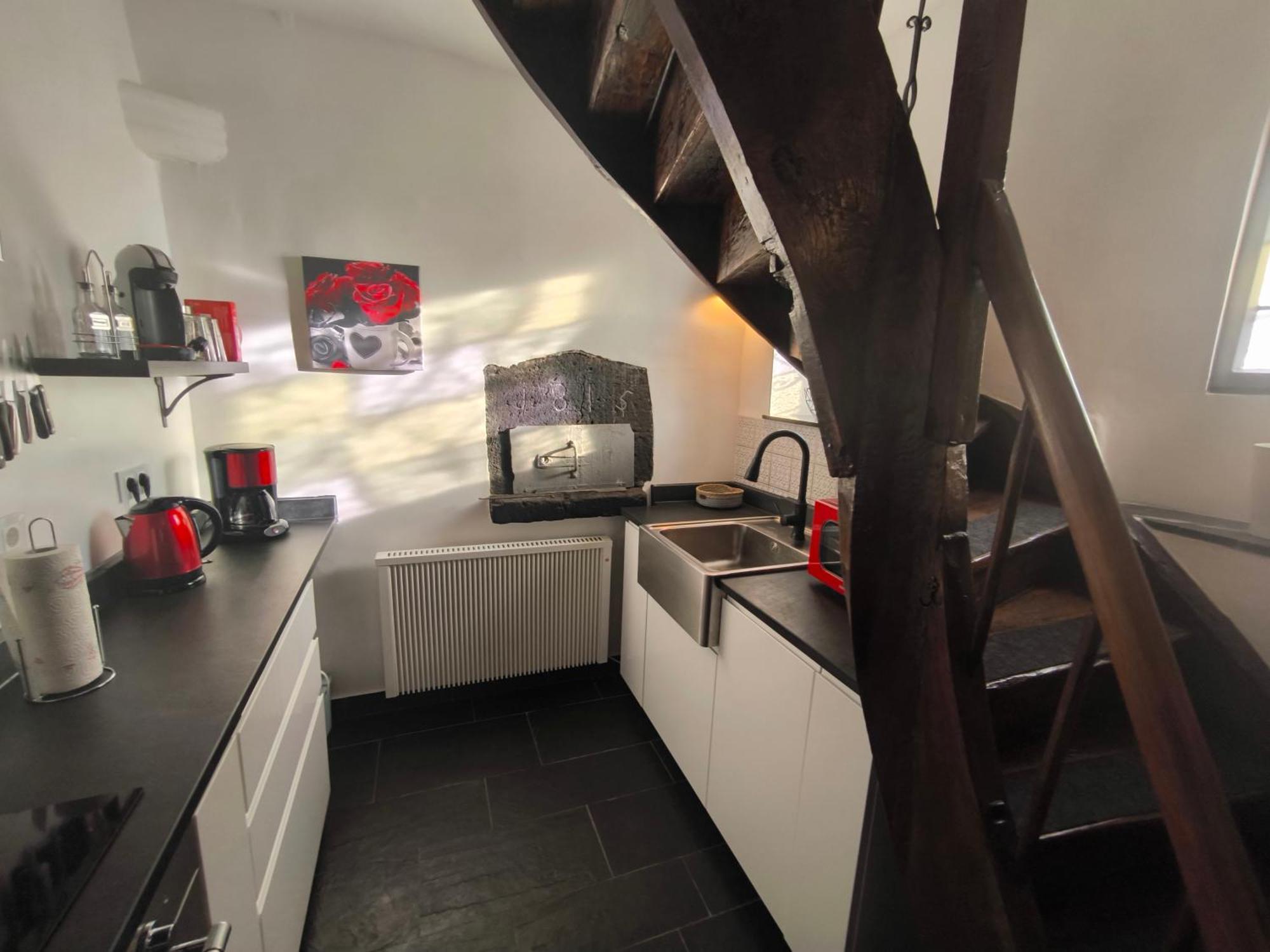 Appartement Moselperle- Urlaub Im Historischen Fachwerkhaeuschen à Bullay Extérieur photo